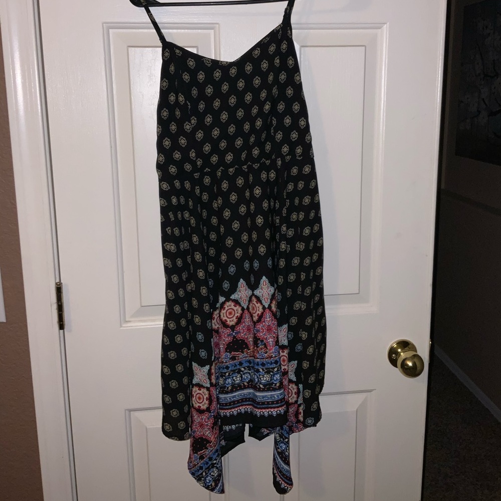 Cute sundress - Picture 2 of 2